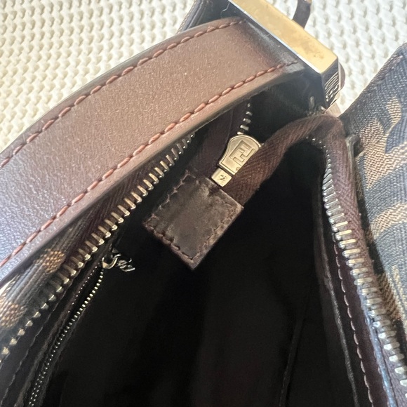 Fendi Zucca Baguette - Picture 9 of 16